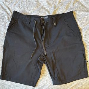 Men’s 686 Everything Shorts (Size 32)